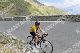 Photo #2400079 | 25-07-2022 12:07 | Passo Dello Stelvio - Prato side BICYCLES