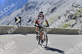 Photo #2247525 | 07-07-2022 10:03 | Passo Dello Stelvio - Prato side BICYCLES