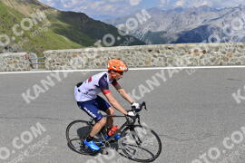 Photo #2385313 | 24-07-2022 15:25 | Passo Dello Stelvio - Prato side BICYCLES