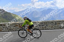 Photo #2574813 | 10-08-2022 11:00 | Passo Dello Stelvio - Prato side BICYCLES