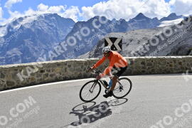Photo #2777912 | 29-08-2022 12:01 | Passo Dello Stelvio - Prato side BICYCLES