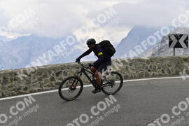 Photo #2518263 | 05-08-2022 15:16 | Passo Dello Stelvio - Prato side BICYCLES
