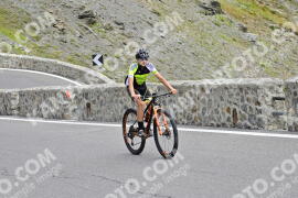 Photo #2405721 | 26-07-2022 11:55 | Passo Dello Stelvio - Prato side BICYCLES