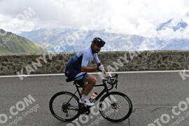 Photo #2419564 | 27-07-2022 12:57 | Passo Dello Stelvio - Prato side BICYCLES