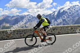 Photo #2810539 | 04-09-2022 12:15 | Passo Dello Stelvio - Prato side BICYCLES
