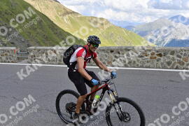 Foto #2407260 | 26-07-2022 14:30 | Passo Dello Stelvio - Prato Seite BICYCLES