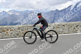 Photo #2445773 | 30-07-2022 15:21 | Passo Dello Stelvio - Prato side BICYCLES