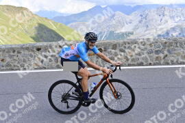 Photo #2406694 | 26-07-2022 13:22 | Passo Dello Stelvio - Prato side BICYCLES