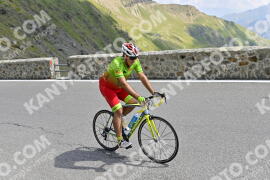 Photo #2380273 | 24-07-2022 12:01 | Passo Dello Stelvio - Prato side BICYCLES