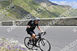 Photo #2355088 | 19-07-2022 12:30 | Passo Dello Stelvio - Prato side BICYCLES