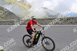 Photo #2427487 | 28-07-2022 12:30 | Passo Dello Stelvio - Prato side BICYCLES