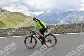 Photo #2405786 | 26-07-2022 11:58 | Passo Dello Stelvio - Prato side BICYCLES