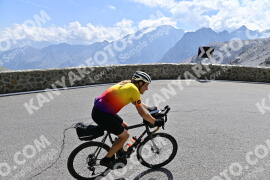 Photo #2377689 | 24-07-2022 11:02 | Passo Dello Stelvio - Prato side BICYCLES