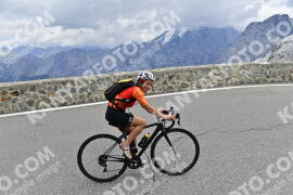 Photo #2447667 | 30-07-2022 13:29 | Passo Dello Stelvio - Prato side BICYCLES