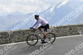 Photo #2366145 | 21-07-2022 11:54 | Passo Dello Stelvio - Prato side BICYCLES