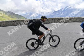 Photo #2416880 | 27-07-2022 11:37 | Passo Dello Stelvio - Prato side BICYCLES