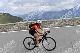 Photo #2447663 | 30-07-2022 13:29 | Passo Dello Stelvio - Prato side BICYCLES
