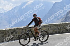 Photo #2365743 | 21-07-2022 11:26 | Passo Dello Stelvio - Prato side BICYCLES