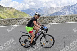 Photo #2420800 | 27-07-2022 13:58 | Passo Dello Stelvio - Prato side BICYCLES
