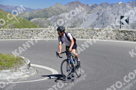 Photo #2259225 | 08-07-2022 14:49 | Passo Dello Stelvio - Prato side BICYCLES