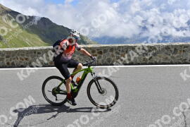 Photo #2427425 | 28-07-2022 12:20 | Passo Dello Stelvio - Prato side BICYCLES