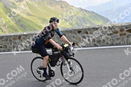 Photo #2365972 | 21-07-2022 11:39 | Passo Dello Stelvio - Prato side BICYCLES