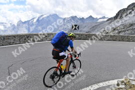 Photo #2417703 | 27-07-2022 11:59 | Passo Dello Stelvio - Prato side BICYCLES