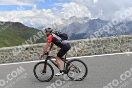 Photo #2431465 | 29-07-2022 14:04 | Passo Dello Stelvio - Prato side BICYCLES