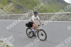 Photo #2419353 | 27-07-2022 12:47 | Passo Dello Stelvio - Prato side BICYCLES