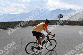 Photo #2364633 | 21-07-2022 10:40 | Passo Dello Stelvio - Prato side BICYCLES