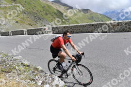 Photo #2417855 | 27-07-2022 12:05 | Passo Dello Stelvio - Prato side BICYCLES