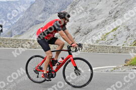 Photo #2406318 | 26-07-2022 12:54 | Passo Dello Stelvio - Prato side BICYCLES
