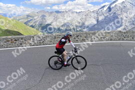 Photo #2243813 | 06-07-2022 14:39 | Passo Dello Stelvio - Prato side BICYCLES