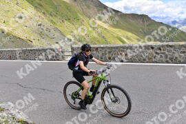 Photo #2486579 | 02-08-2022 13:15 | Passo Dello Stelvio - Prato side BICYCLES