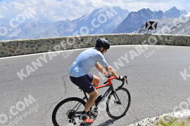 Photo #2366603 | 21-07-2022 12:34 | Passo Dello Stelvio - Prato side BICYCLES