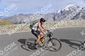 Photo #2876436 | 13-09-2022 16:03 | Passo Dello Stelvio - Prato side BICYCLES
