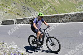 Photo #2351342 | 18-07-2022 13:01 | Passo Dello Stelvio - Prato side BICYCLES