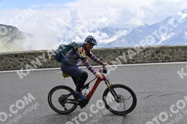 Photo #2426424 | 28-07-2022 11:18 | Passo Dello Stelvio - Prato side BICYCLES