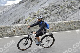 Photo #2406420 | 26-07-2022 13:04 | Passo Dello Stelvio - Prato side BICYCLES