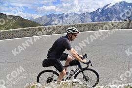 Photo #2796089 | 02-09-2022 12:31 | Passo Dello Stelvio - Prato side BICYCLES
