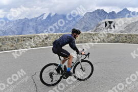 Photo #2447764 | 30-07-2022 13:32 | Passo Dello Stelvio - Prato side BICYCLES