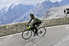 Photo #2464997 | 31-07-2022 12:03 | Passo Dello Stelvio - Prato side BICYCLES