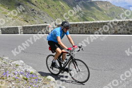Photo #2355148 | 19-07-2022 12:33 | Passo Dello Stelvio - Prato side BICYCLES