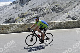 Photo #2371062 | 22-07-2022 13:13 | Passo Dello Stelvio - Prato side BICYCLES