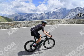 Photo #2406820 | 26-07-2022 13:29 | Passo Dello Stelvio - Prato side BICYCLES