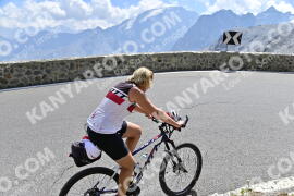 Photo #2398748 | 25-07-2022 11:22 | Passo Dello Stelvio - Prato side BICYCLES