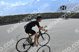 Photo #2353492 | 19-07-2022 10:22 | Passo Dello Stelvio - Prato side BICYCLES