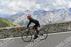 Photo #2430851 | 29-07-2022 13:05 | Passo Dello Stelvio - Prato side BICYCLES