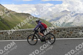 Photo #2431352 | 29-07-2022 13:57 | Passo Dello Stelvio - Prato side BICYCLES
