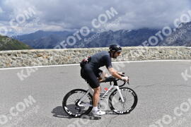 Photo #2443462 | 30-07-2022 14:22 | Passo Dello Stelvio - Prato side BICYCLES